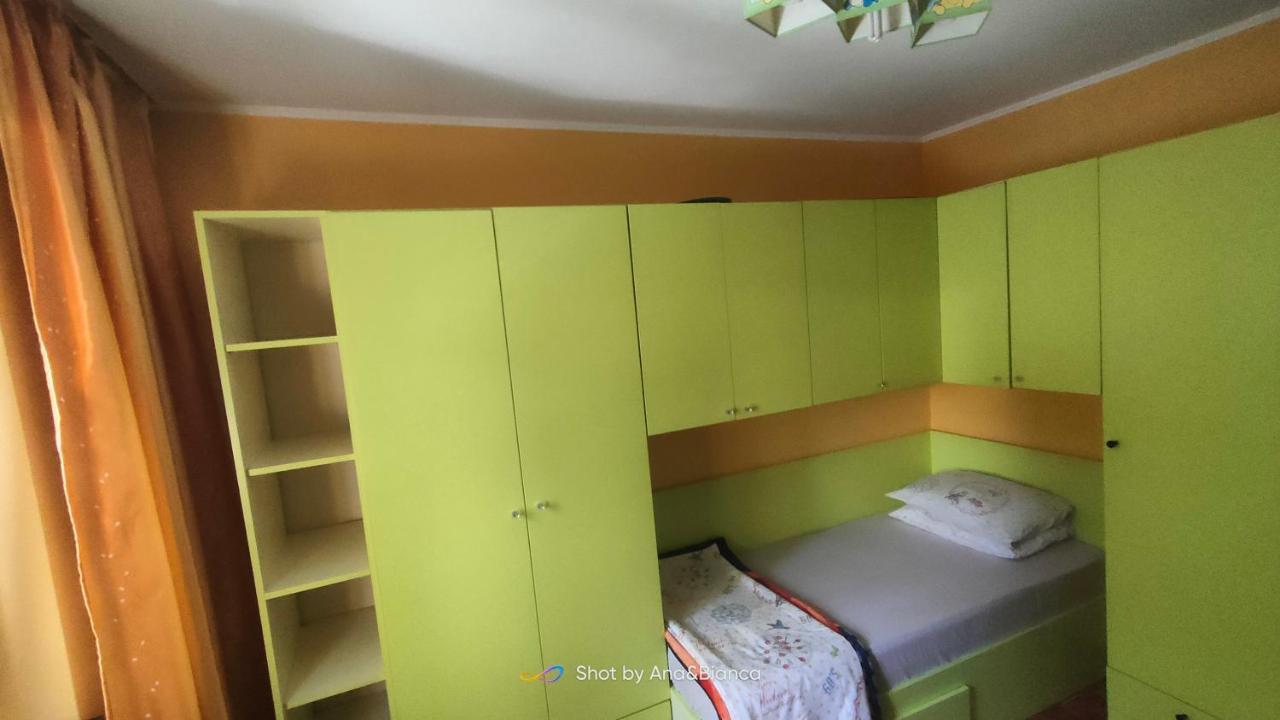 Duck Apartment Bukurešť Exteriér fotografie
